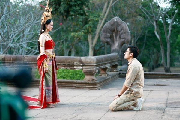 nakee-nu-than-ran-phan-2-vang-mat-cap-doi-ken-taew